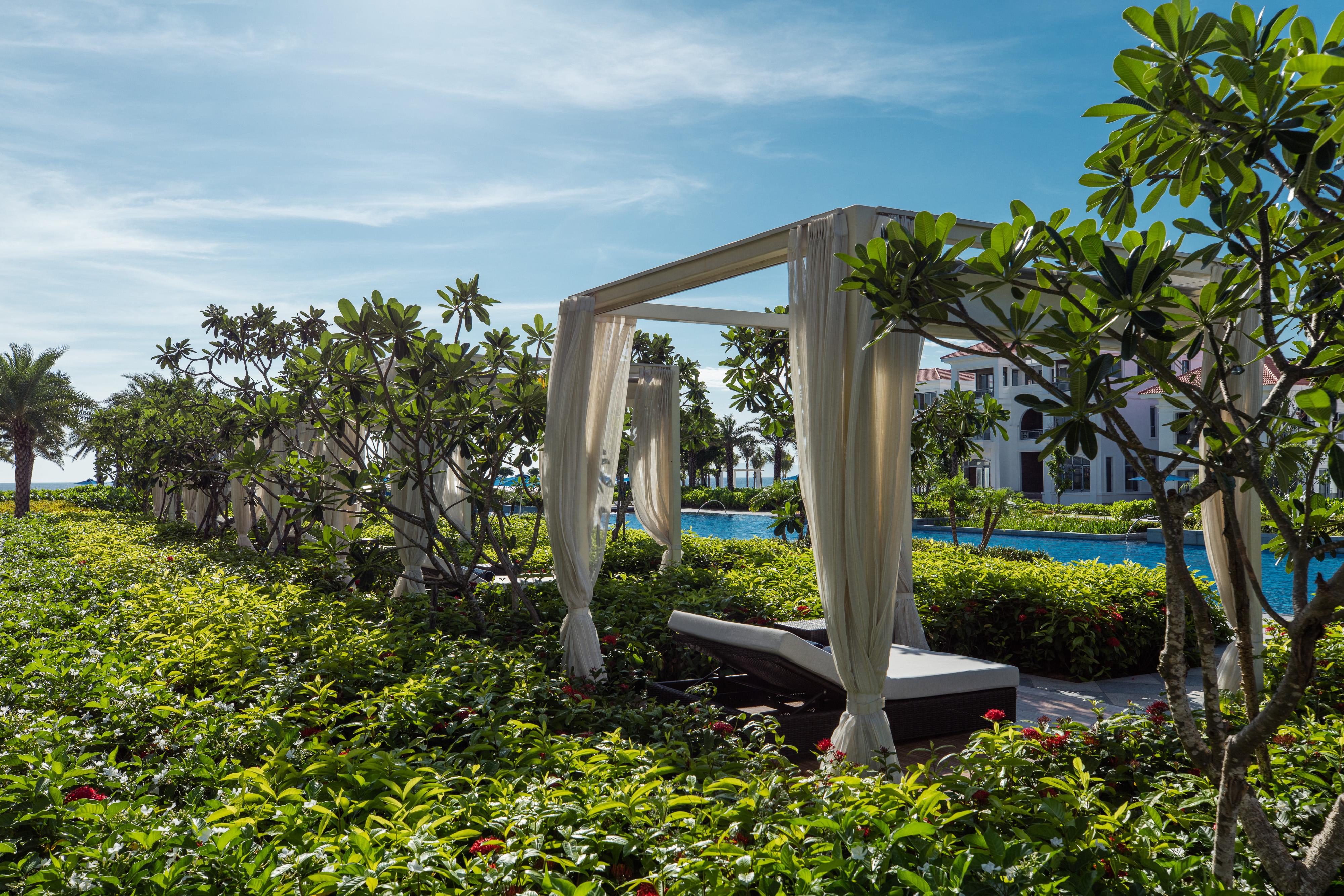 Sheraton Grand Danang Resort & Convention Center Экстерьер фото